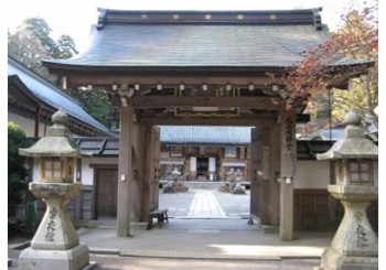 比叡山延暦寺〝おみくじ〟発祥の地 ／西本梛枝